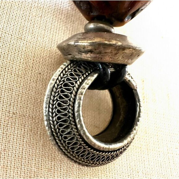 Brown and silver pendant necklace on cord - Picture 3 of 8